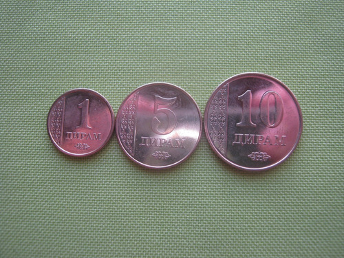 Tayikistán 3 Monedas Diferentes 