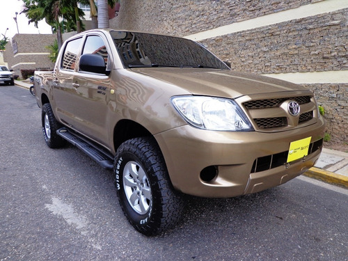 Imagen 3 de 12 de Toyota Hilux 2007 2.7 4x2 Automático