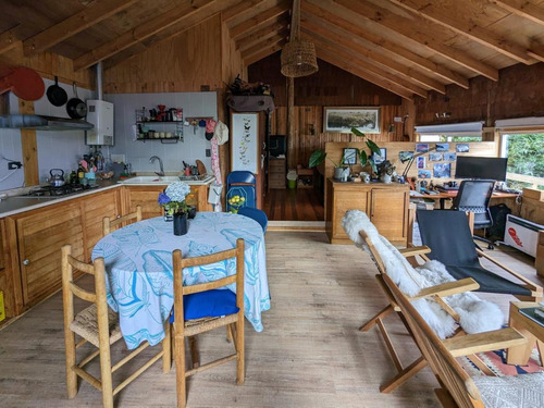Cabaña En Arriendo De 1 Dorm. Con Vista Al Lago Llanquihue
