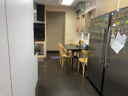 Imagen 8 de 14 de Townhouse En Venta En Altos De Guataparo Valencia Carabobo
