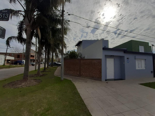 Casa Venta 2 Dormitoris 1 Baño, Patio Con Parrilla Y Cochera - Terreno 280 Mts 2 - Ringuelet