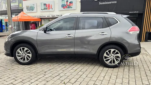 Nissan X-Trail 2.5 Exclusive