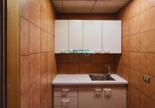 Oficina En Arriendo En Providencia