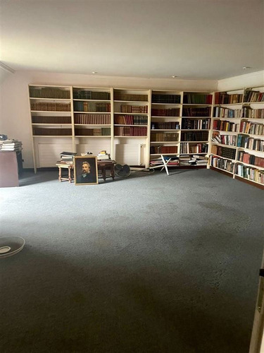 Se Vende Preciosa Casa Estilo Inglés En Limache Emplazada
