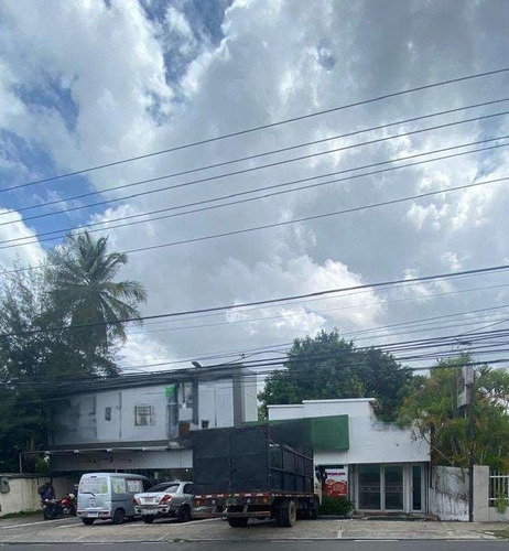 Alquilo Local Comercial En 1er Piso En Camino Chiquito Viejo