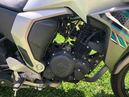 Yamaha Fazer Fi