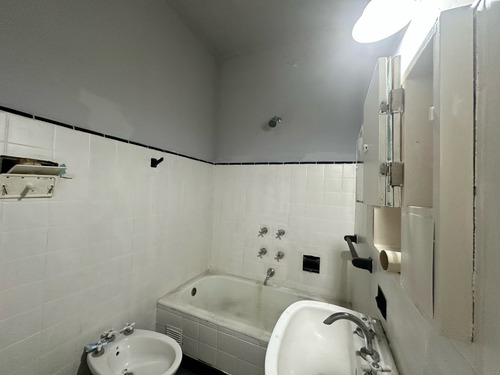 Departamento En Venta 2 Dormitorios Repúb De La Sextarosario