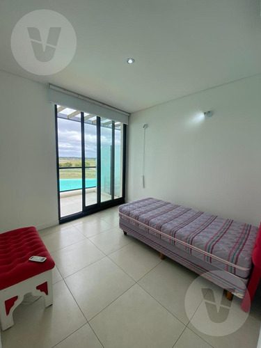 Departamento En Venta Y Alquiler - Barrio Terralagos, Canning