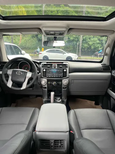 Toyota 4Runner 4.0 Sr5 Automática
