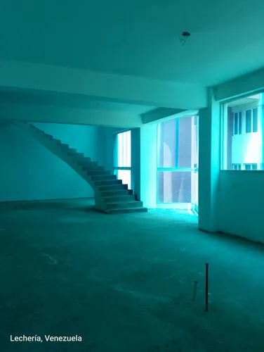 C.r Monarca Penthouse Obra Gris