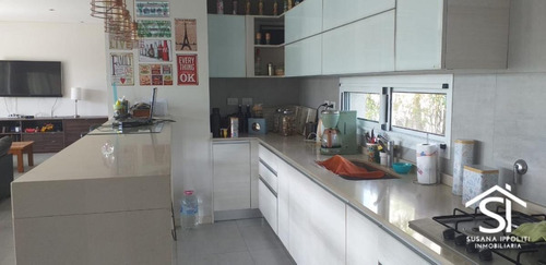 Casa Barrio Las Tardes - Panama 2835 - Roldan