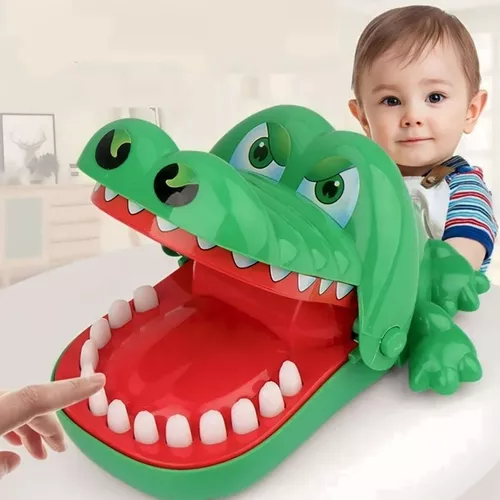 Jogo de Mesa Hasbro Crocodilo No Dentista