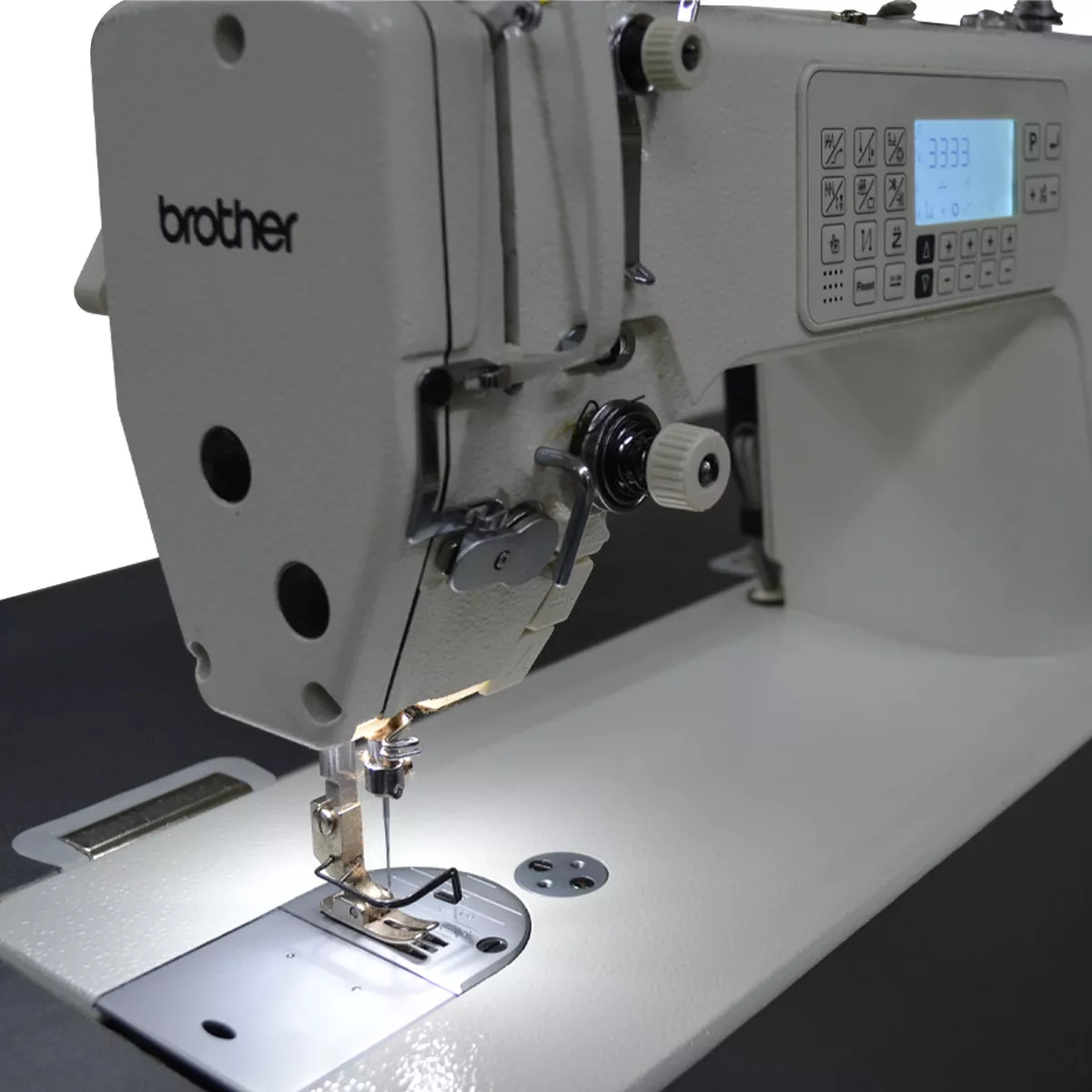 Primera imagen para búsqueda de maquina de coser industrial brother