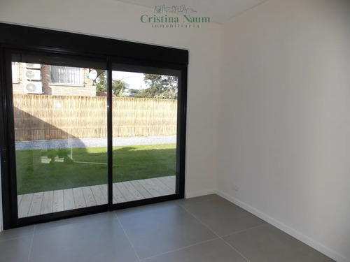 Casa A Estrenar En El Golf A 300 Metros De La Rambla
