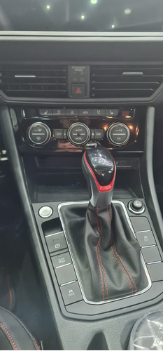 Volkswagen Vento 2.0 Tsi Gli 211cv App Connect