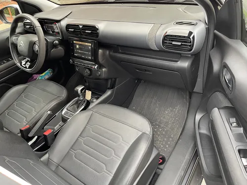 Citroën C4 Cactus 1.6 Shine Turbo Aut