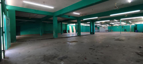 Renta De Bodega Comercial En En Centro De Hunucmá