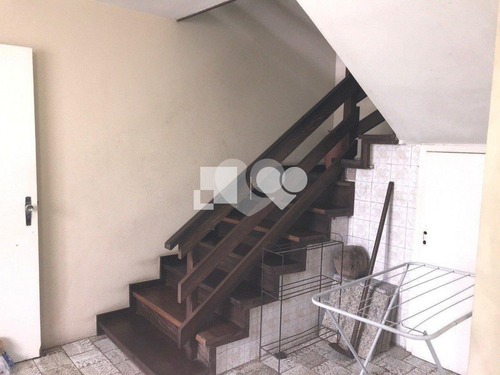 Imagem 10 de 30 de Vende Casa 6 Dormitórios, Suíte, Churrasqueira, 3 Vagas No Bairro Menino Deus - Reo452750
