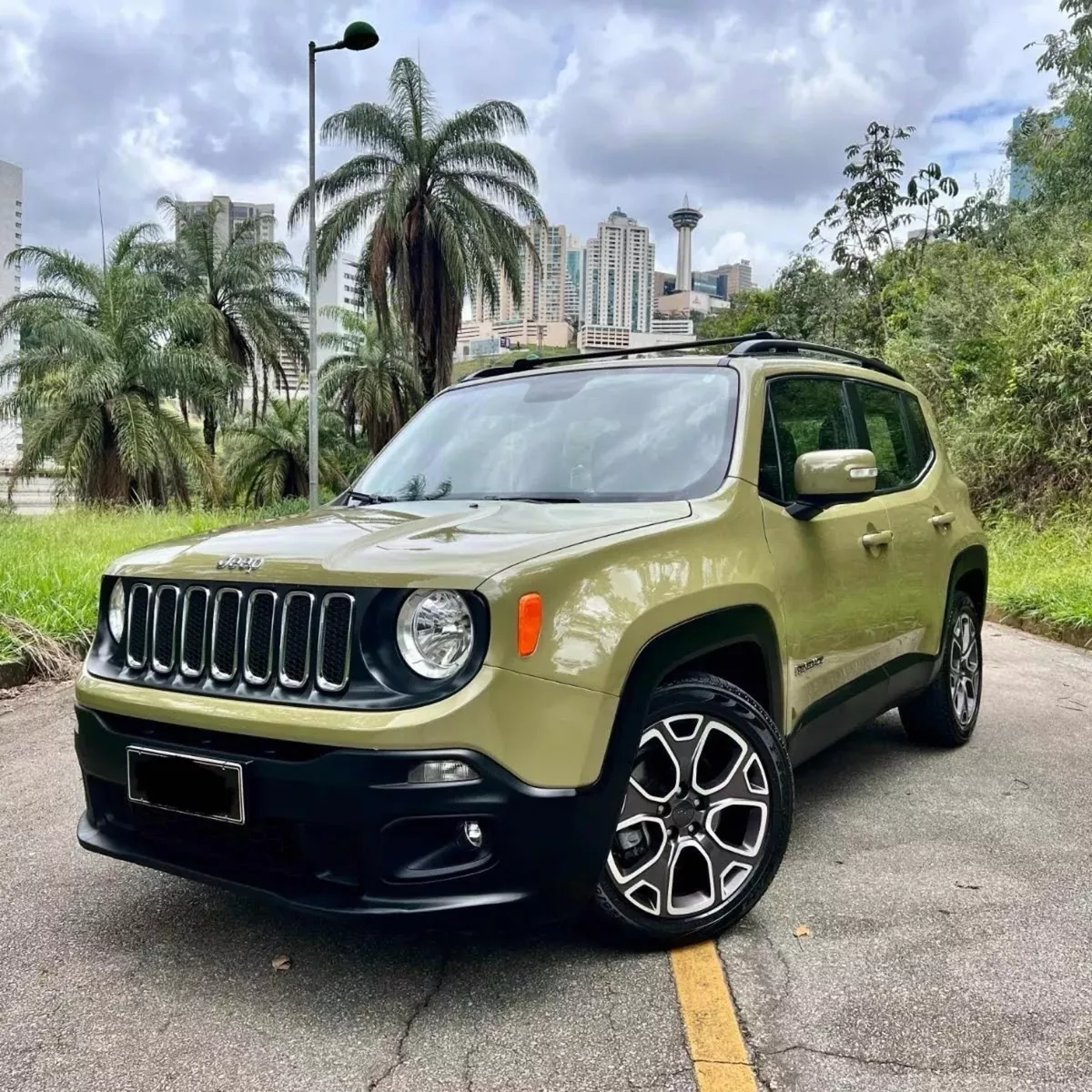 Jeep Renegade 1.8 Longitude Flex Aut. 5p