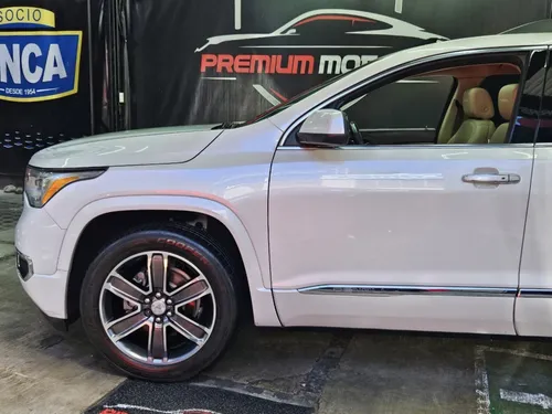 GMC Acadia 3.7 Denali At