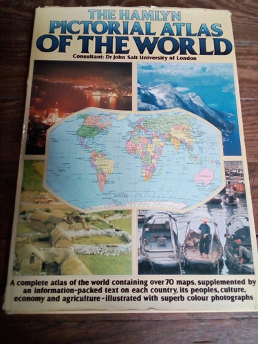 The Hamlyn Pictorial Atlas Of The World 1976, En Ingles.
