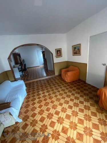Imagen 3 de 17 de Casa A La Venta - 3 Dormitorios - 3 Baño - Piscina - Cochera 2 Autos - Santa Ana - Cerrito