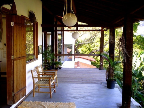 Guaratiba, Casa Cinematografica Com 250m², 3 Suites, Area Com 3.000m² Vista Deslumbrante!!! - St00011 - 33106892