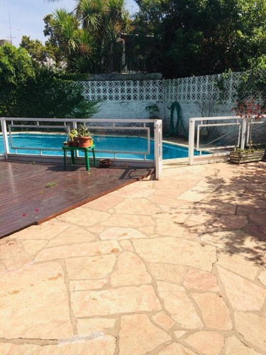 Imagen 14 de 14 de Permuta - Chalet De 5 Ambientes En Venta - Moron Centro