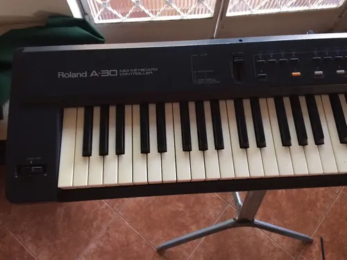 Teclado Roland A30 76 Teclas | MercadoLivre