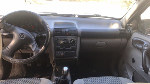 Chevrolet Classic 2010 1.0 Flex Power 4p