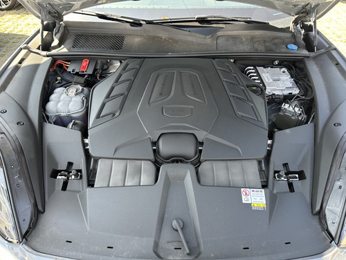 Porsche Cayenne Turbo Gt 2024 Gris