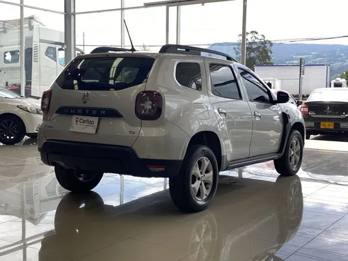 Renault Duster 1.3 Intense Cvt