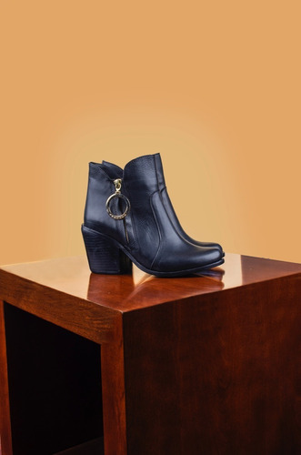 Imagen 5 de 5 de Botinetas Botines Botas De Mujer De Cuero Franka - Ferraro