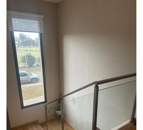 Casa Country San Isidro Villa Allende 3 Dorm Estudio Pileta Dep Servicio