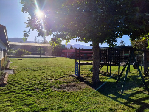 Arriendo Parcela Con Piscina Y Salón De Eventos Buin