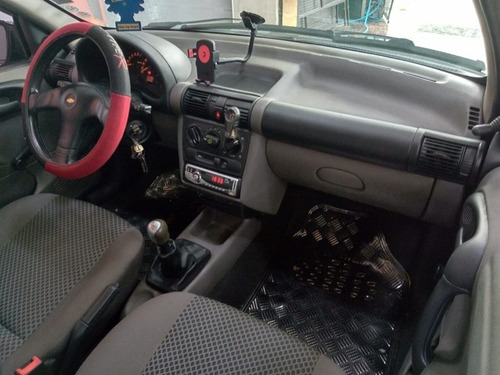 Imagem 8 de 8 de Chevrolet Classic 2011 1.0 Ls Flex Power 4p