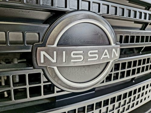 Nissan Urvan 4p Amplia L4/2.5 Man A/A P/Seg