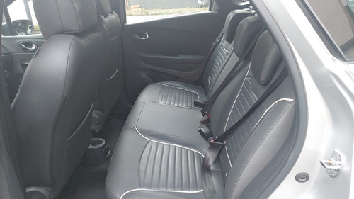 Imagem 3 de 10 de Renault Captur Intense At. 19/20