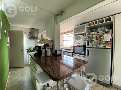 Vendo O Alquilo Apartamento Dúplex De 4 Dormitorios, 2 Baños, 1 Garaje, Terraza, Parque Batlle