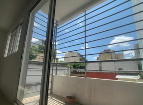 Imagen 5 de 8 de Monoambiente Con Balcón En Venta En Chacarita