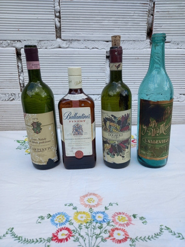 Botellas Vacías X4, Colección, Decoración 