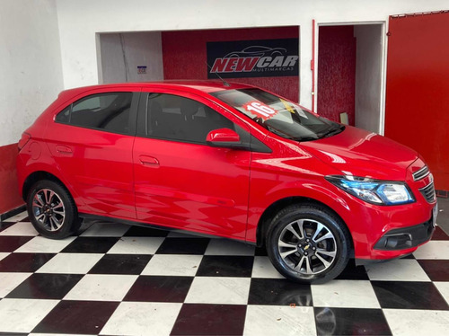 Imagem 8 de 9 de Chevrolet Onix 2016 1.4 Ltz Aut. 5p