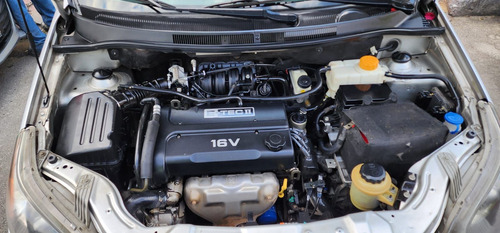 Chevrolet Aveo 1.6 C 5vel Ee Mt