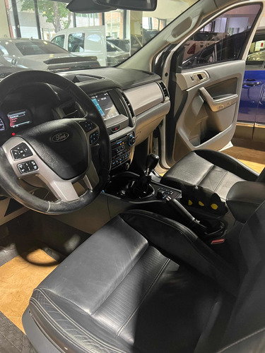 Imagen 12 de 16 de Ford Ranger 2019 3.2 Cd Limited Tdci 200cv Manual