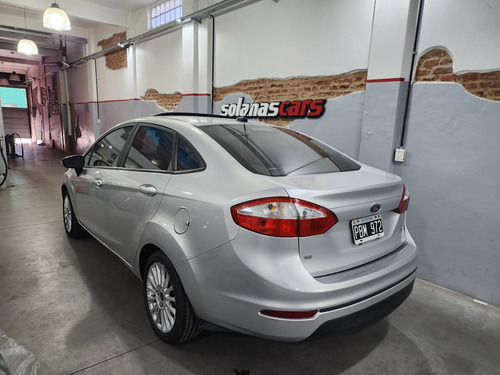 Ford Fiesta Kinetic 1.6 Sedan Se Plus 120cv