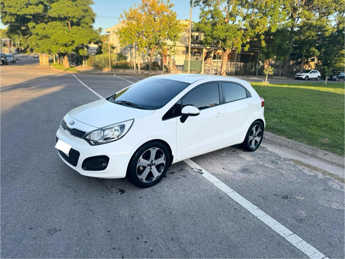 Kia Rio 1.4 Ex Plus 4p