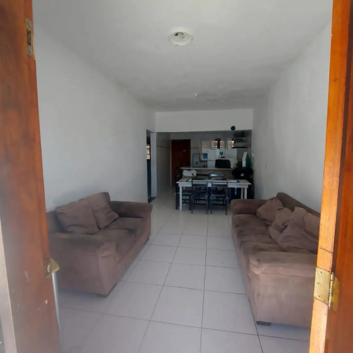 Casa Com 2 Quartos E 2 Banheiros