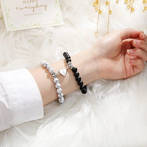 Imagen 4 de 5 de Pulseras De Parejas Magneticas Corazón Regalo San Valentin