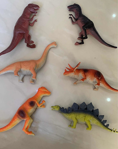 Mini Dinosaurios En Plástico 2 Unidades