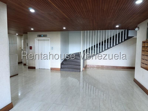 Alquiler De Departamento Colinas De Bello Monte#25-12143